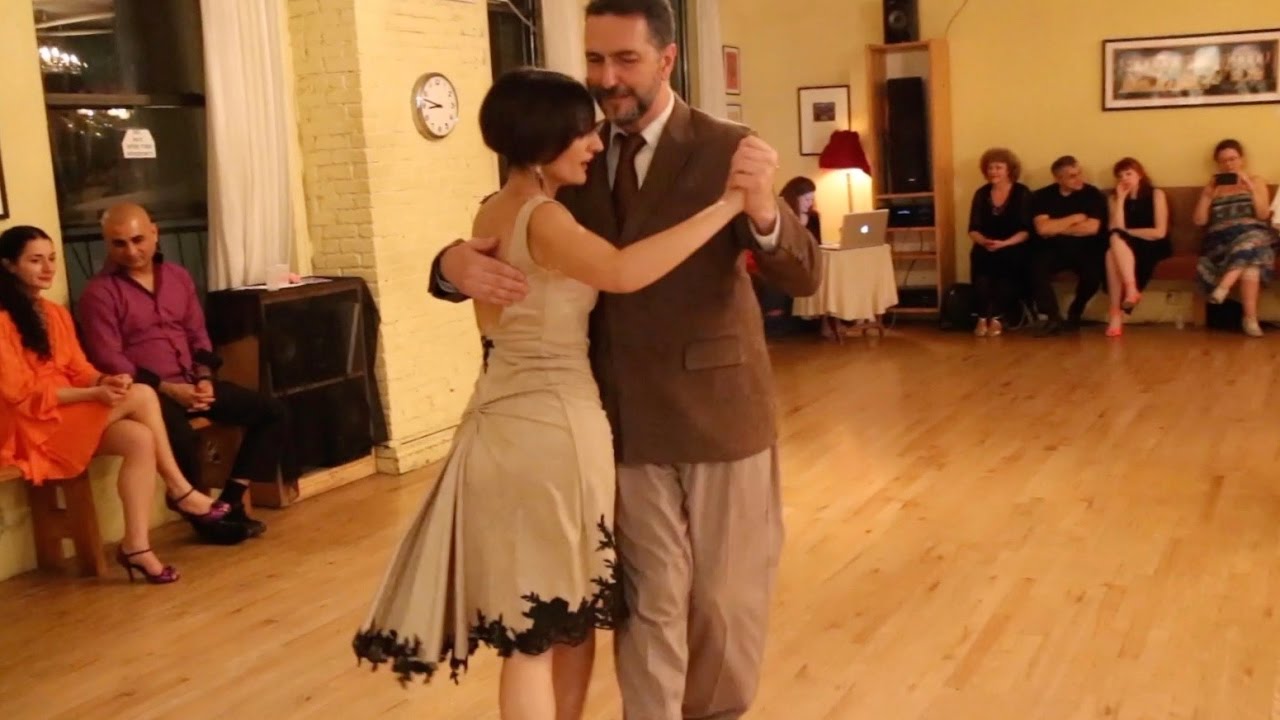 Gustavo Benzecry Sabá & María Olivera - Milonga