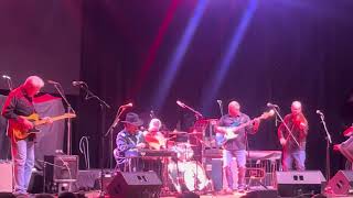 Let’s Chase Each Other-Merle Haggard