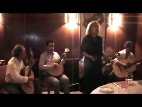 MARIA DE LOURDES - Andei a tua Procura (Fado Pedro Rodrigues)