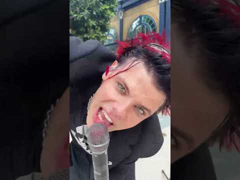 Yungblud - Livestream (Instagram)