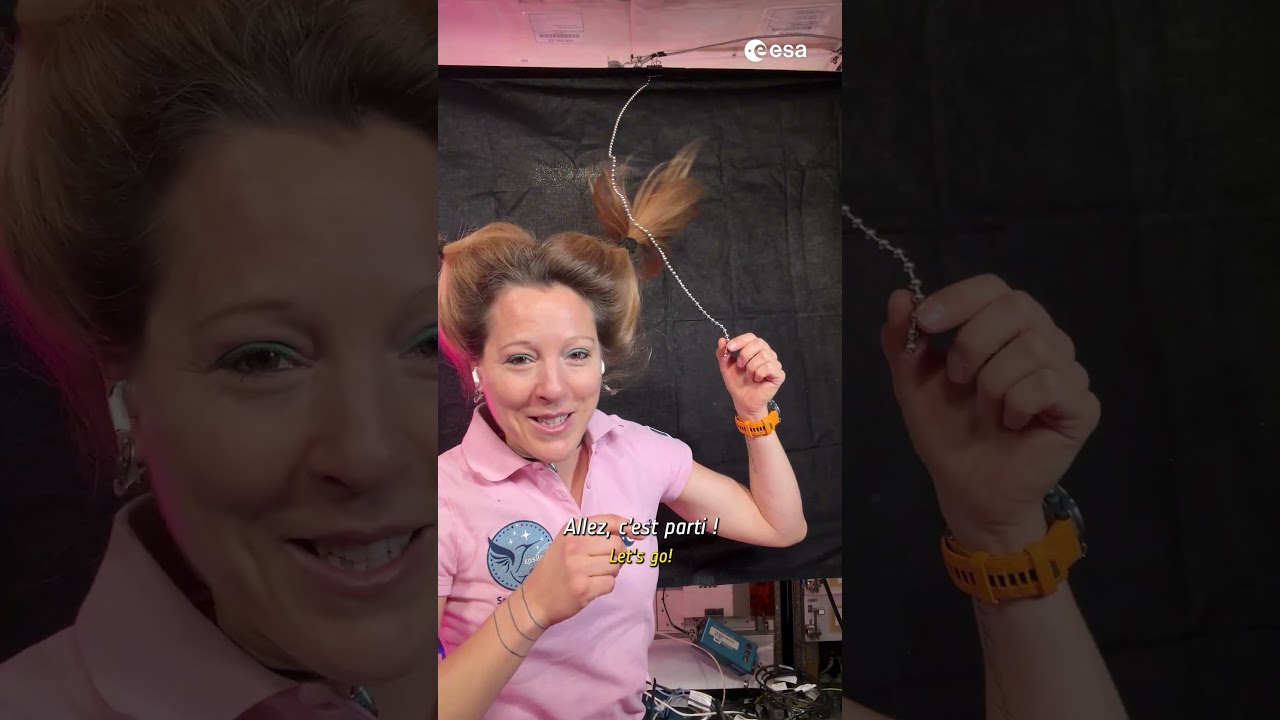 Static electricity in microgravity ⚡️ [French with English subtitles]
