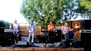 Parcels - Intro + Myenemy @Le Héron Carré, Angers, France