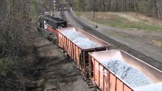 preview picture of video 'Pan Am Railways action around East Deerfield, MA 4/17/2012'