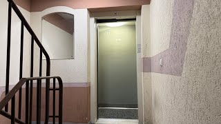 Originaler Schindler N-Series Aufzug (Karlsruhe) Wohnhaus