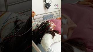 Music video thumbnail preview for ¿Qué está pasando? 😳 by Reencarnación