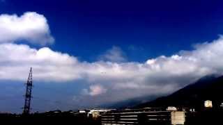 preview picture of video 'Aviones sobre Caracas 28 febrero 2014'