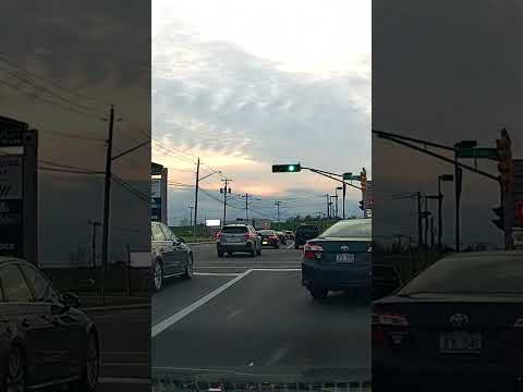 Unexpected Driving Fails : Close call and near misses caught on dash cam