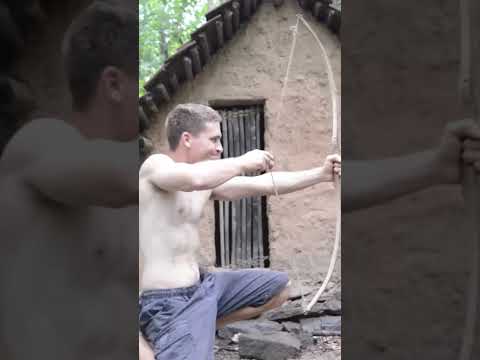 How to Make a Primitive Bow and Arrow #forest #survival #primative #bushcraft #creativesurvival