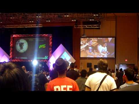 EVO 2011 MvC3 Noah vs RoyalFlush on the big screen