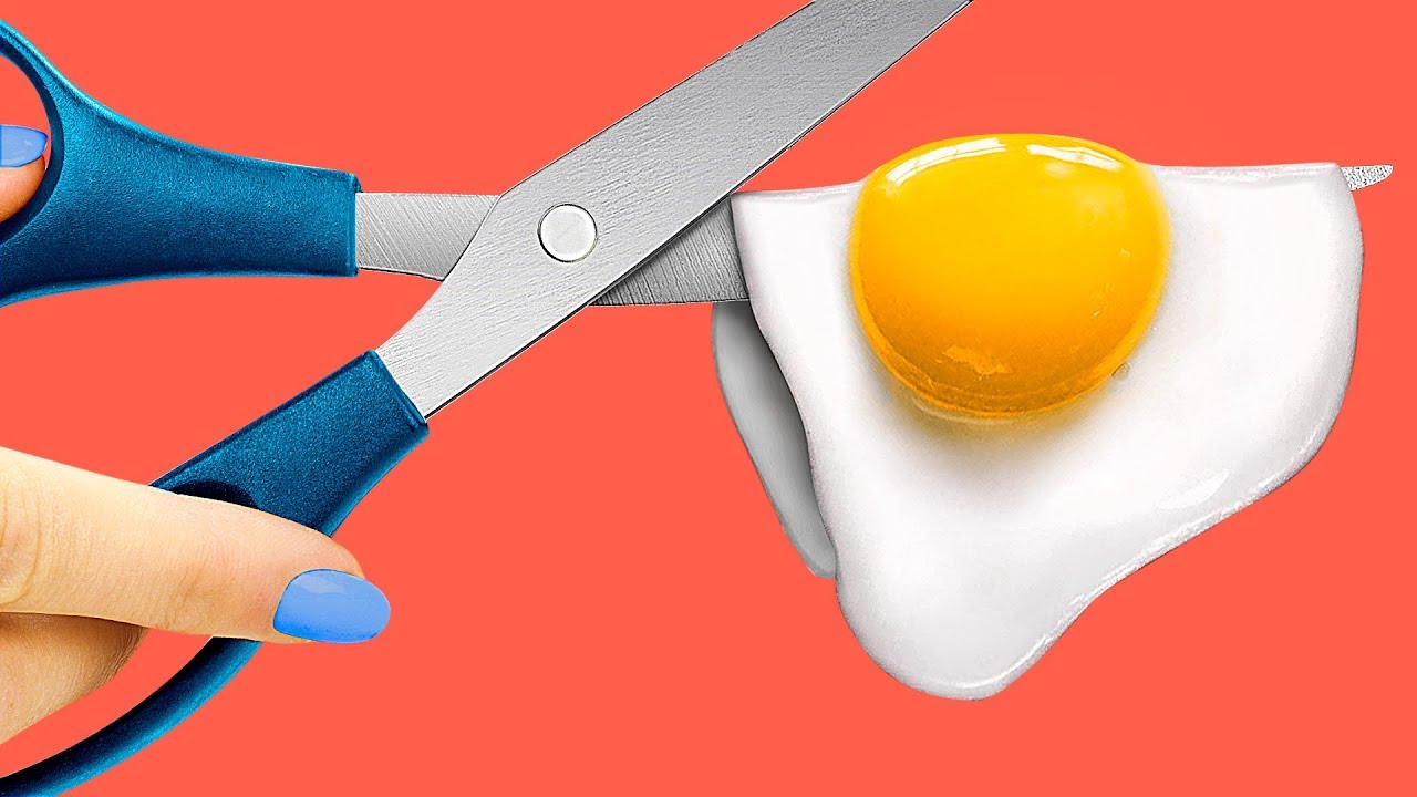 Обычная еда против бумажной и парафиновой! Челлендж!