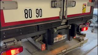 Renault D19 WIDE P 28 E6 refrigerated truck for sale - Image 4 | Autoline NZ Renault D19 WIDE P 28 E6 refrigerated truck | Image 4 - Autoline