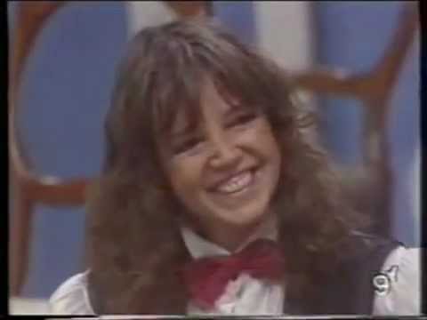 MARILINA ROSS Y GABRIEL OGANDO EN "NUNCA DEJES DE SOÑAR" (1984)