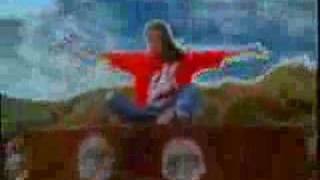 The Hollow Men - The Moons A Balloon