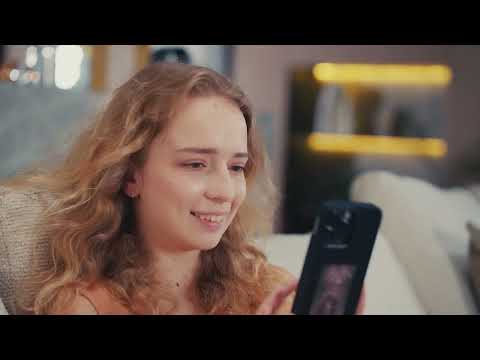 Reinkstone Reink Case  World's First Smart NFC 4 color Electronic Ink Screen Phone Case