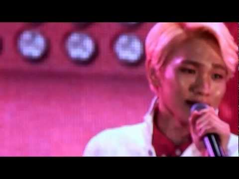 130309 SHINee - Stand By Me at Music Bank in Jakarta.
