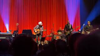 Elvis Costello &amp; The Imposters - Oliver's Army | 2026-06-07 Cirkus, Stockholm, Sweden