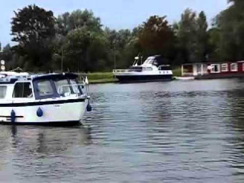 mtb102 & the-norfolk-broads.co.uk arrival at Beccles