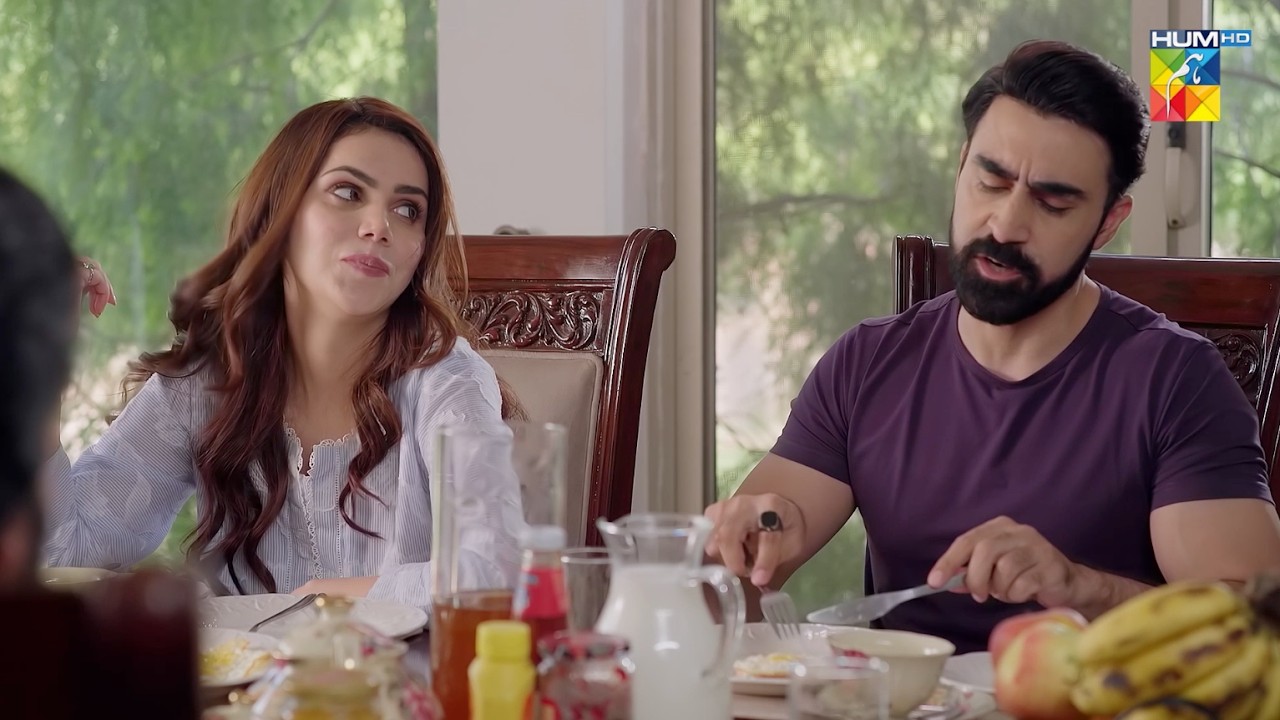 Tum Ab Larki Nahi Aik Aurat Ho...! #mohsinabbashaider #alishbakhan - Musafat - HUMTV