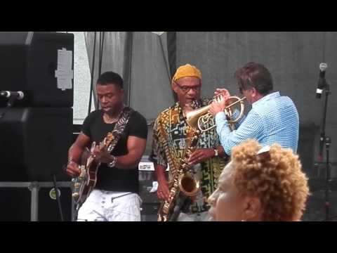 (BWB) 'Trumpeter' Rick Braun ft. 'Wailing' Kirk Whalum, 'Stormin' Norman Brown - "Notorious" (LIVE)