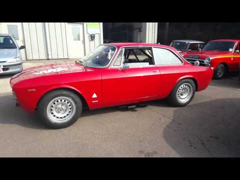 Alfa Romeo GT Junior exhaust test.
