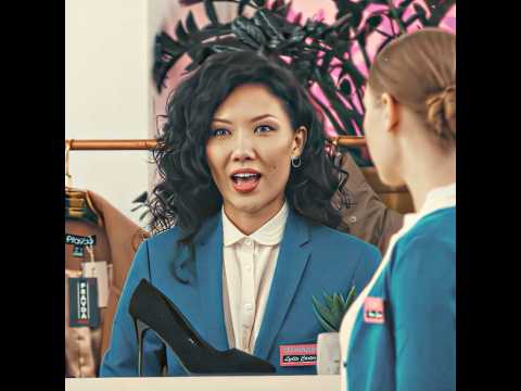 Elle humilie une vieille dame… sans savoir qu’elle est la patronne. #movie #film #foryou