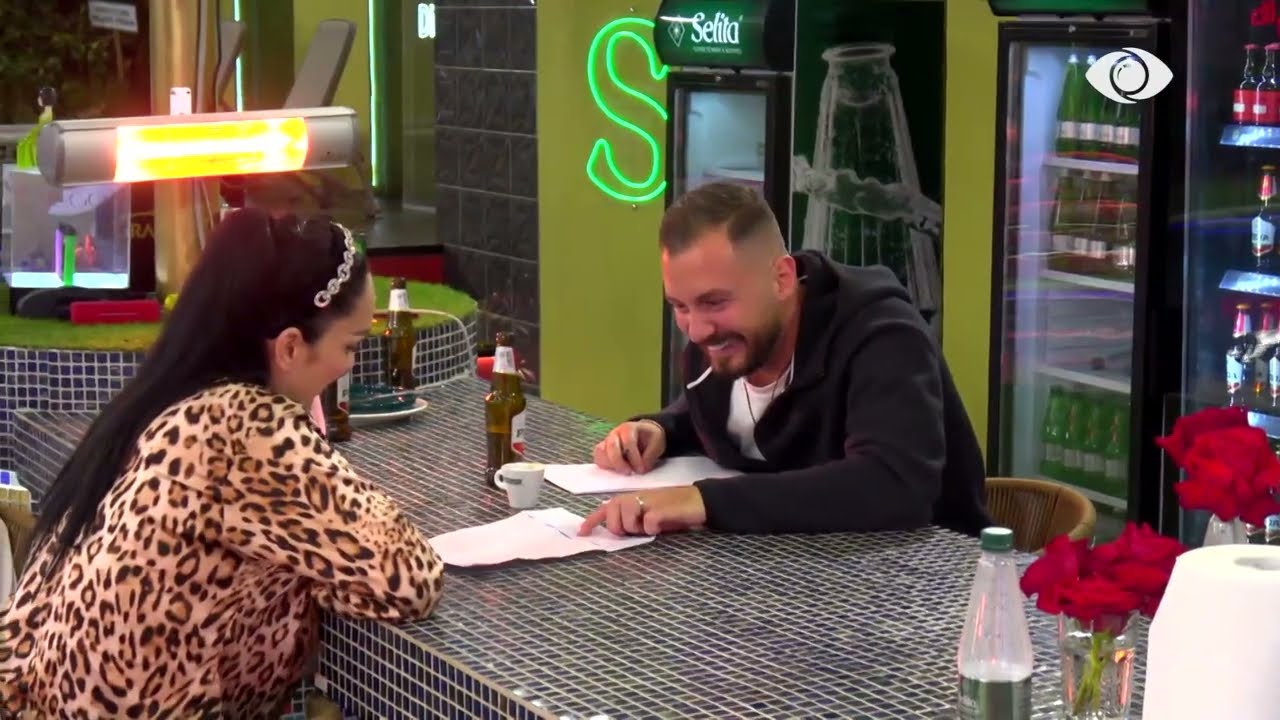 “Të kam xhan…”/ Drejt krijimit të këngës, Romeo batuta me Erjolën