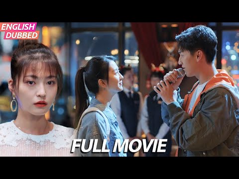 Millionaire publicly confesses to the waitress in a song, shocking everyone!