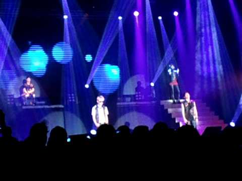 111213 BEAST - Lightless - United CUBE in Brazil