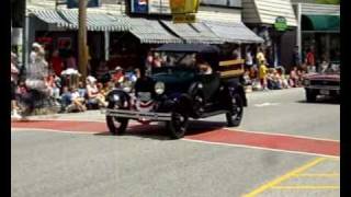preview picture of video 'Giliñording Documentary - Bridgton, Maine, Independence Day Parade 2009'