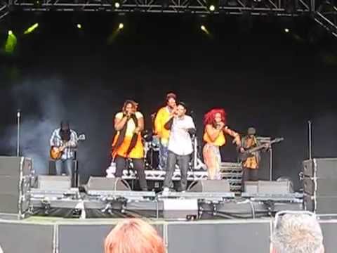 Arrested Development - Let Your Voice Be Heard - Live at the Hop Farm Festival 2014