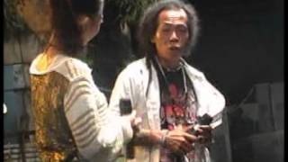 Download lagu 03 senyum & perang rena sodik mp3 Download lagu 03 senyum & perang rena sodik mp3