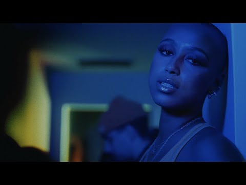 Jasmine Janai – Curious (Official Music Video)