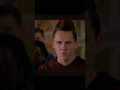 Hawk v Demetri #cobrakaiseason6 #edit #football #robby #cobrakai #sigma