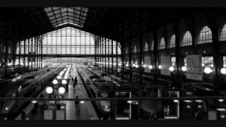 ♫ Gare Du Nord- Chet's Chat