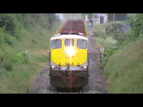 Irish Rail 075 on Empty Timber Train