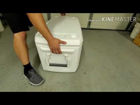 120 quart Coleman Cooler, Large enough for a family of 4(four) camping cooler
