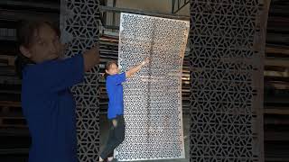 ตะแกรงเหล็กเจาะรู sp11