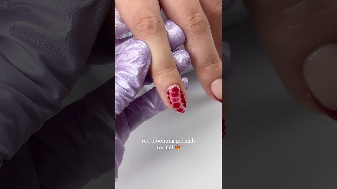 red blooming gel nails ❤️ #nails #nailinspo #nailart #nailtutorial #fallnails #halloweennails
