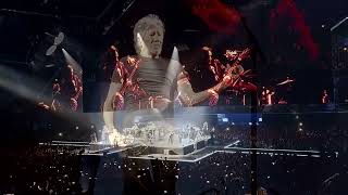 Roger Waters - The Happiest Days of our Lives Another Brick in the Wall 2+3 Madrid 2023 - MULTICAM