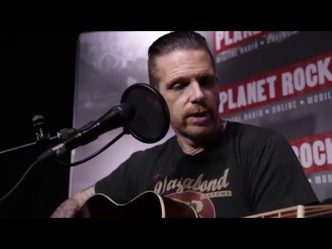 Ricky Warwick - When Patsy Cline Was Crazy (And Guy Mitchell Sang the Blues) | Planet Rock Session