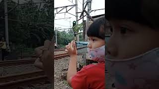 Download lagu Kereta Ngebut Di Stasiun Tambun mp3 Download lagu Kereta Ngebut Di Stasiun Tambun mp3