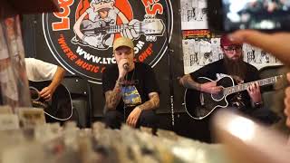 Neck Deep- Gold Steps (Acoustic) | Meredith Mae