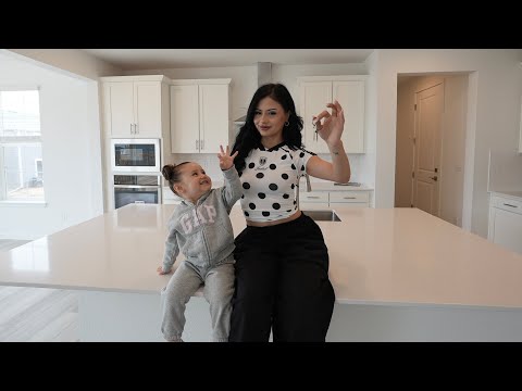 BOUGHT A HOUSE AT 21 *house tour*