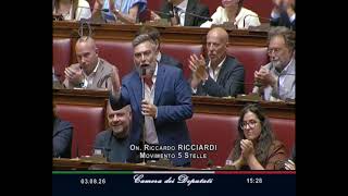RICCIARDI: "PERCHÈ VI FA TANTA PAURA QUELLO CHE C'È NELLE CHAT DI DELMASTRO?"