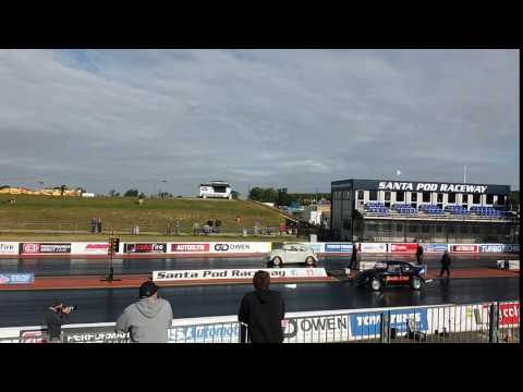 VW Action 2016 Cross beetle  v white beetle