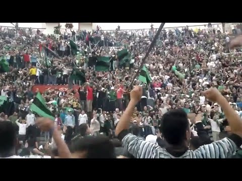 "NUEVA CHICAGO - LOS PIBES DE CHICAGO | "YO SOY DE CHICAGO Y ME GUSTA LA PASTA" (Sub: ES/EN" Barra: Los Pibes de Chicago &bull; Club: Nueva Chicago