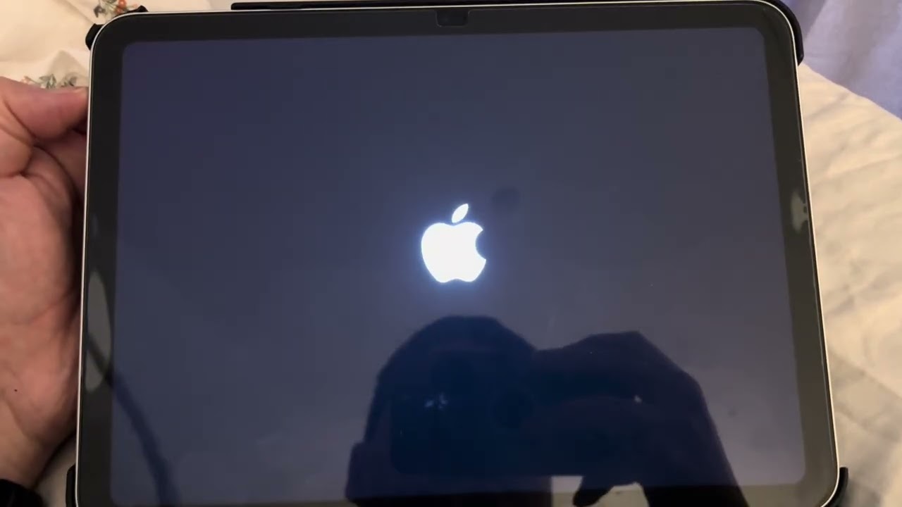 How do I fix this iPad problem?? Please help!