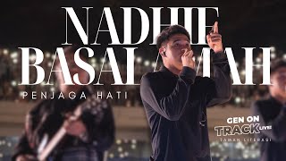 Download lagu NADHIF BASALAMAH - PENJAGA HATI [LIVE] | GENONTRACK mp3
