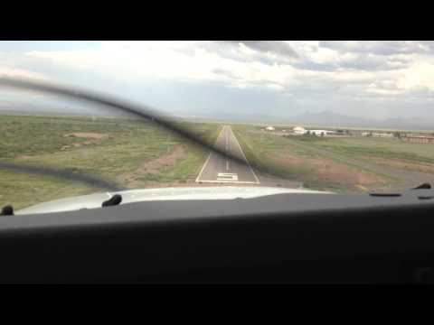 Extreme crosswind landing  - Redbird Redhawk