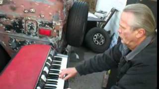 Video thumbnail for Fender Contempo Organ inside and out....way out... by sounddoctorin